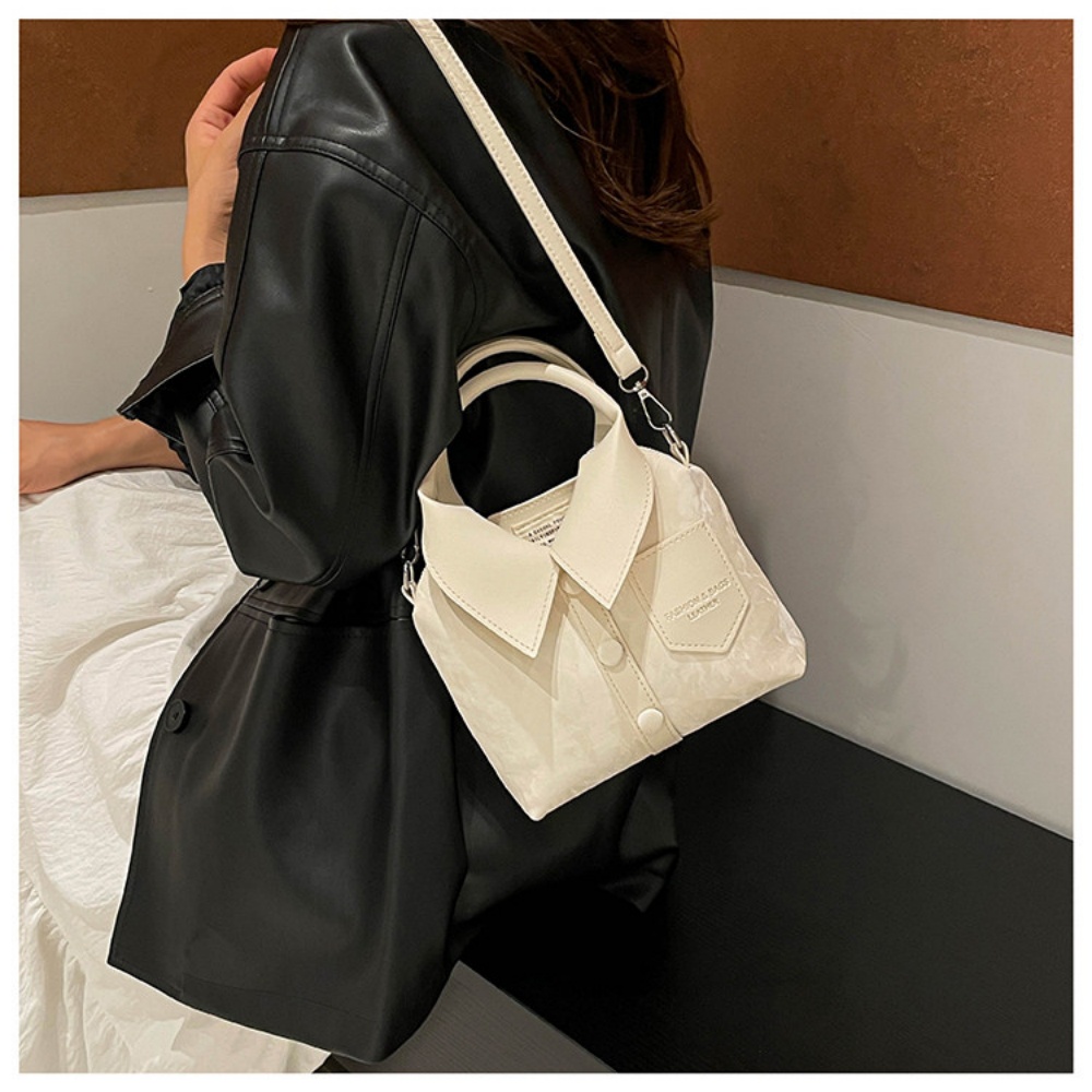 Interior Design Style - Niche Unique Design Shirt-shaped Handheld Bag